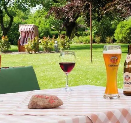 Witt's 3* Schönberg